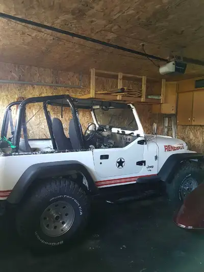 If this ad is shown here, this Jeep is available ... 12,500 OBO 1993 Jeep Wrangler YJ 1990 Chevrolet...