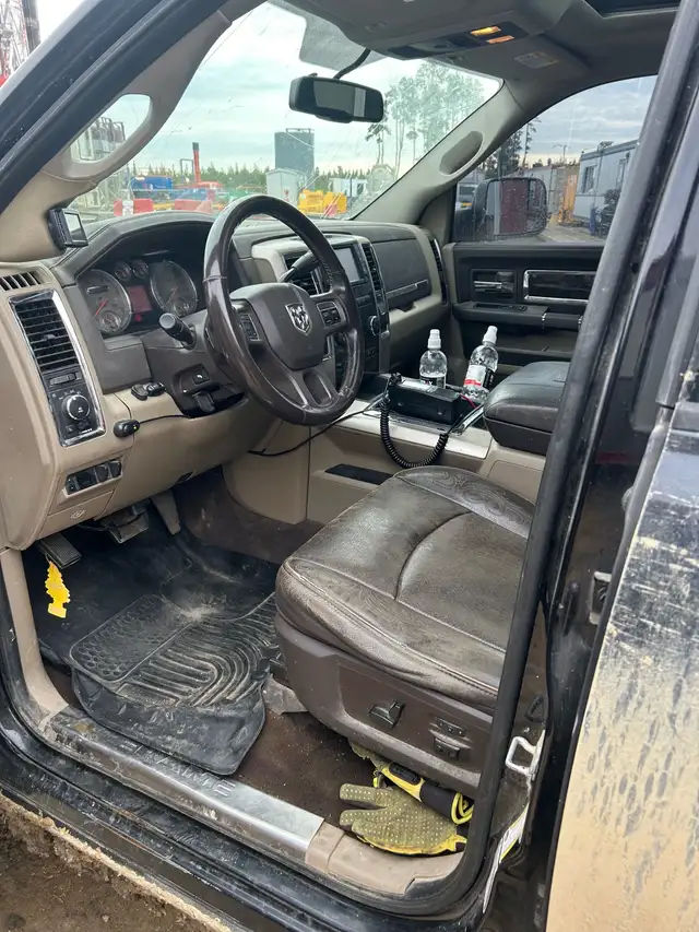 2012 dodge ram 3500 longhorn555661561116108801