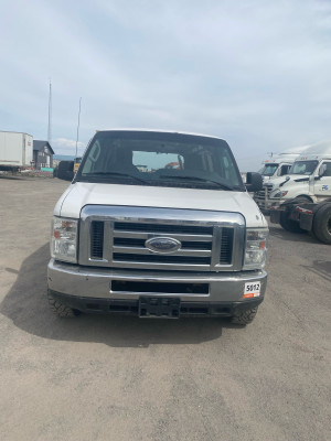 2013 Ford E 250