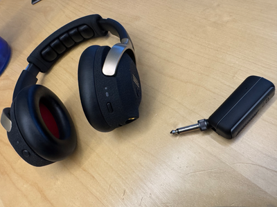 Positive Grid Spark NEO Wireless Guitar Headphone Amp, View more