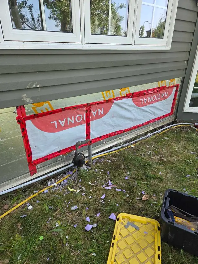 Vinal Siding Repairs and installing 528931172312033285