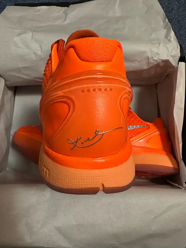 NIKE KOBE 6 PROTRO TOTAL ORANGE SIZES 8.5, 9, 10 in Men's Shoes in City of Toronto - Image 8