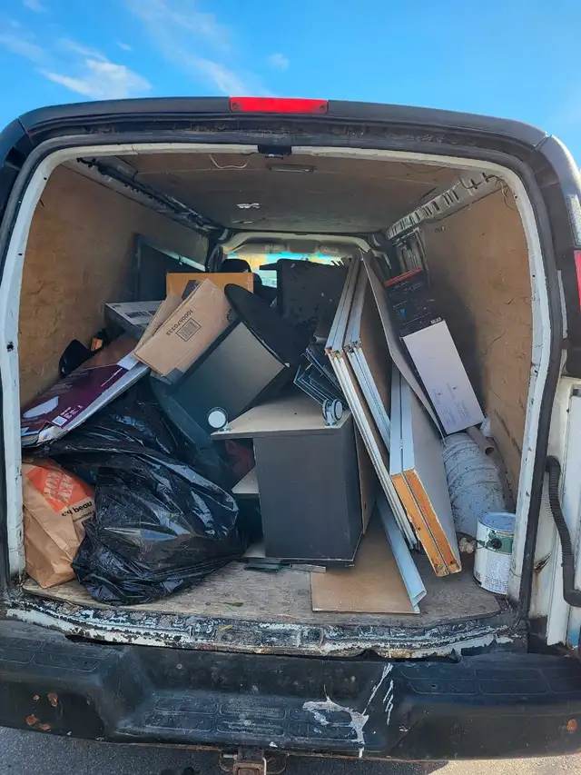 Ramassage De Debris / Junk Removal628657093240351218