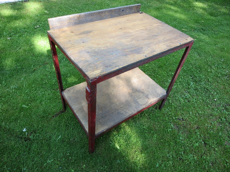 Workbench / work bench / Worktable / work table / Worktop / work Tool