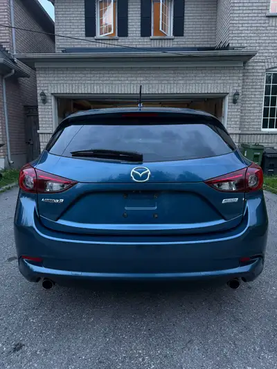 Selling my 2017 Mazda3 GS Hatchback. Very reliable and fuel-efficient car, drives smooth with no iss...