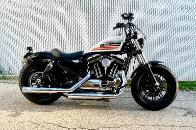 Harley Davidson 48 special 2018 Immaculate condition Low kms, only 11000 kms Ohlins front forks inte...