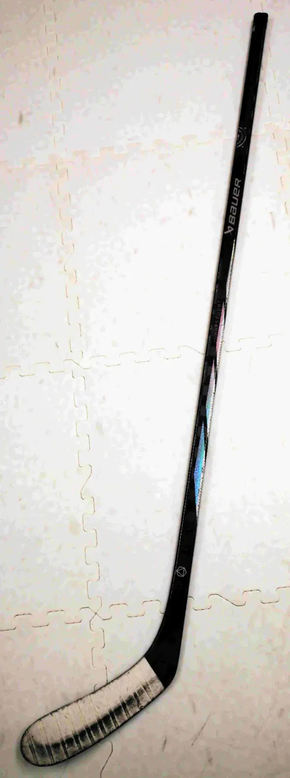 Junior Hockey Stick (used) in Hockey in Oakville / Halton Region - Image 2