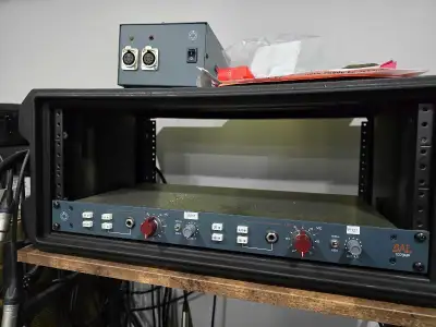 BAE 1073MP Stereo Steve Stevens Mod 4U Rack Case, View more