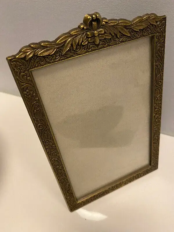 EMPTY METAL PHOTO FRAME VINTAGE ANTIQUE CLASSIC62863270019458121