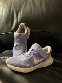 Nike kids junior running shoes 