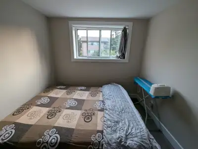 1 Room in a 2 bedroom Apartment  in a beautiful neighbourhood