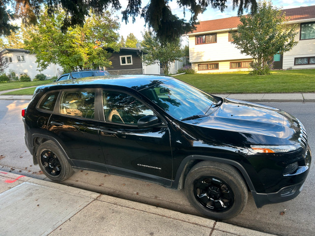 2017 Jeep Cherokee sport  in Cars & Trucks in Red Deer - Image 2