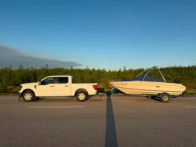 Hotshot – Hauling in AB & BC in Other in Grande Prairie - Image 3