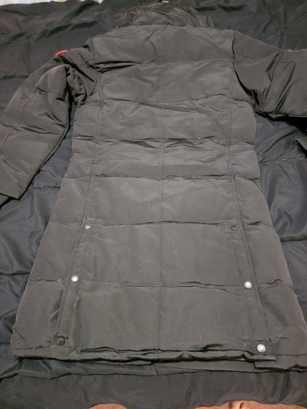 Canada Goose  Re-Production Parka Jacket Women's *NEW* in Women's - Tops & Outerwear in Hamilton - Image 3