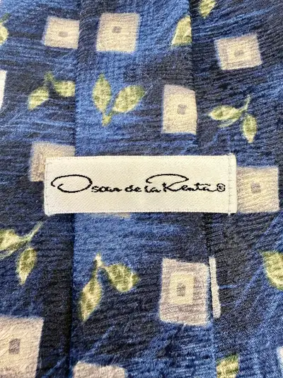 Oscar de la Renta Tie, View more
