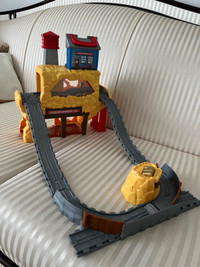 Thomas and Friends Play Set- Gold mine