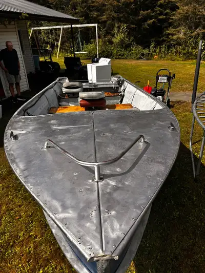 16’ Naden aluminum boat, 3 seats, electrical panel for fish finder and trolling motor installed. Ask...