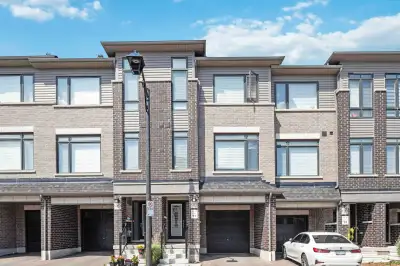Spacious Townhouse in North Whitby. This well-maintained home offers living space, featuring 3 bedro...