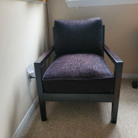 Can Deliver. Corner accent chair