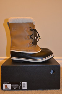 Sorel Winter Boots (Size 7)