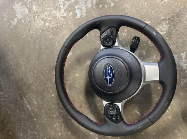 2021 Subaru Brz Steering Wheel with Air Bag in Auto Body Parts in City of Toronto