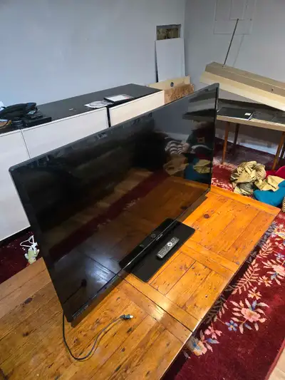 Flat Screen TV philips model 55pfl5907/f7, View more