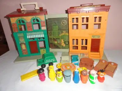 FISHER PRICE SESAME STREET # 938  VINTAGE  (1975), View more