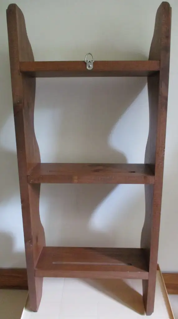 Used wooden Pine 3 tier wall mount hanging shelf63838168774275121