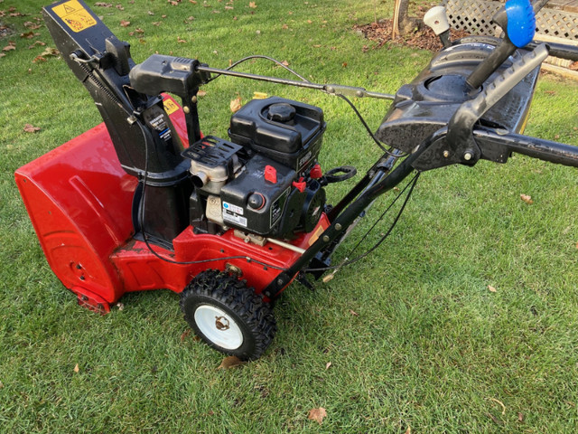 Comme neuve Souffleuse-2015 Toro-Snowblower like new in Snowblowers in Gatineau