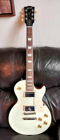 2023 Gibson Les Paul Standard Classic White