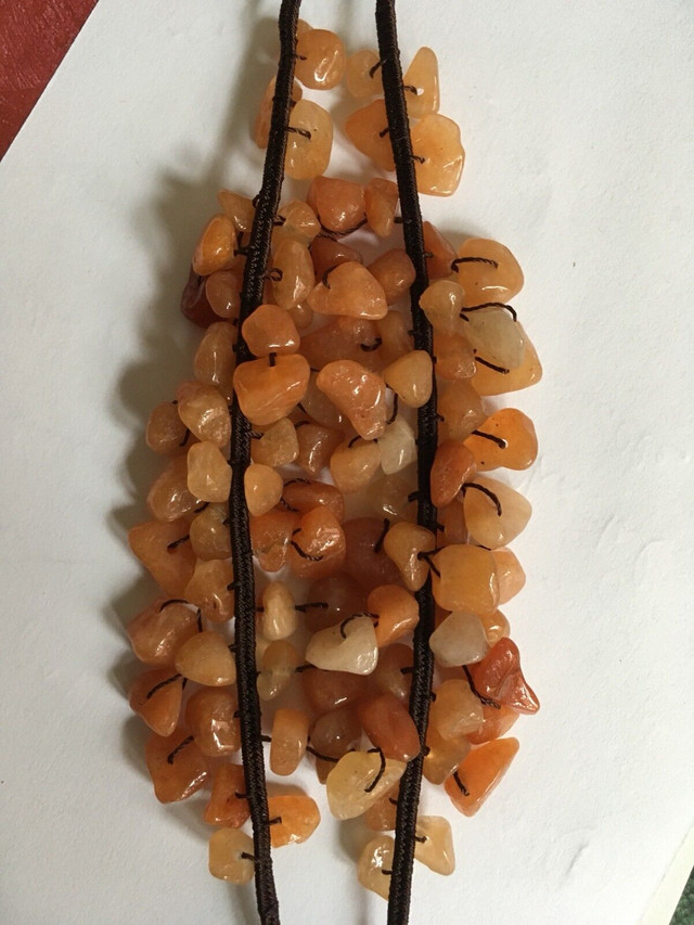95 Perles de Cornaline. Carnelian Pearls dans Bijoux et montres  à Ville de Montréal
