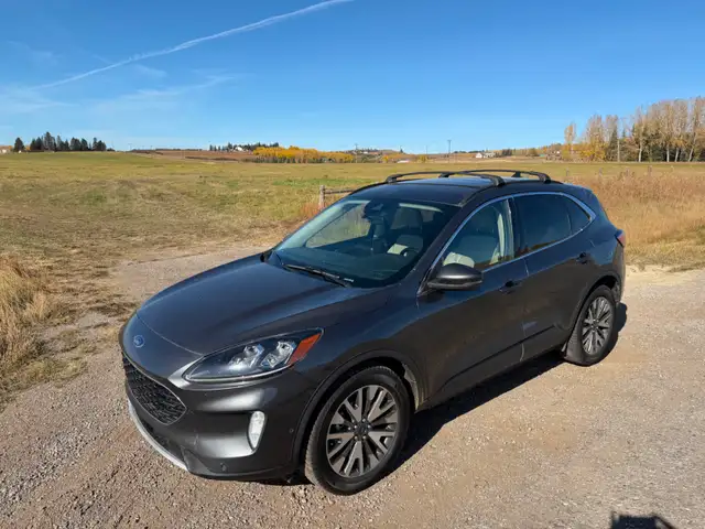 2020 Ford Escape Titanium AWD SUV, Crossover
