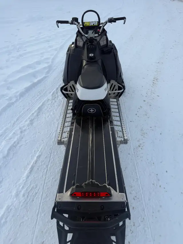 2014 Polaris pro 800, 155 in Snowmobiles in Fort St. John - Image 4