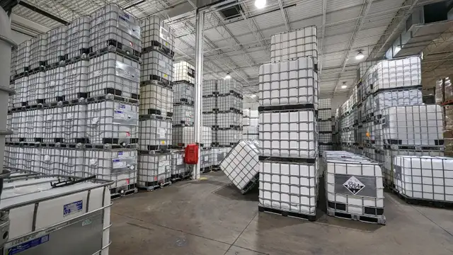1000L 275 Gal. IBC Totes - Truckload in Other Business & Industrial in Mississauga / Peel Region - Image 6