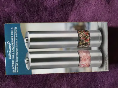 Salt and pepper grinder Mills, View more