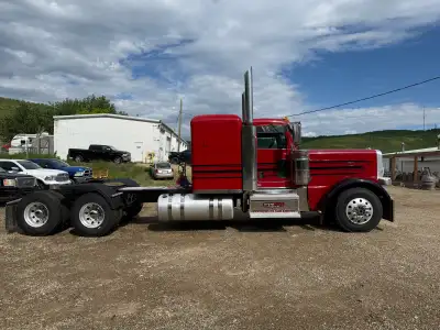 2020 Peterbilt 389 270” Wheelbase 18spd manual eaton X15 500hp Cummins 40 rears w/3way lockers 48” s...