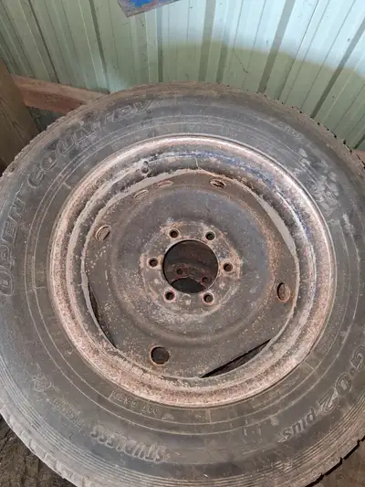 5 toyota tacoma winter rims and lug nuts 17 inch $50 please call 705 340 8899