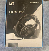 Sennheiser HD 280 PRO Over-Ear Monitoring Headphones