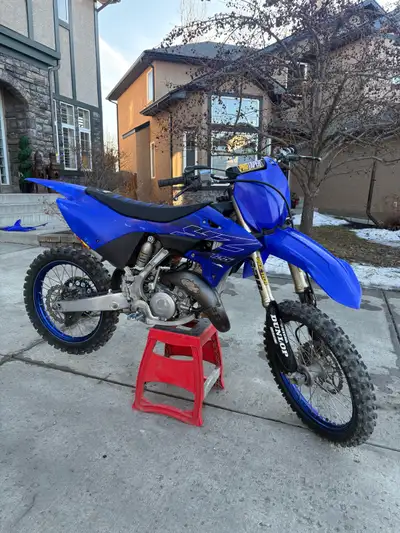 80 hours on the chassi 5 hours on the entire motor Motor mods listed in the last photo Oil done ever...