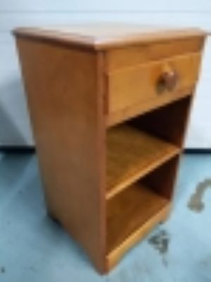 Vintage wood night stand in Dressers & Wardrobes in Sudbury - Image 4