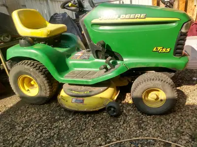 Wrecking lawn & garden tractors for parts!!, View more