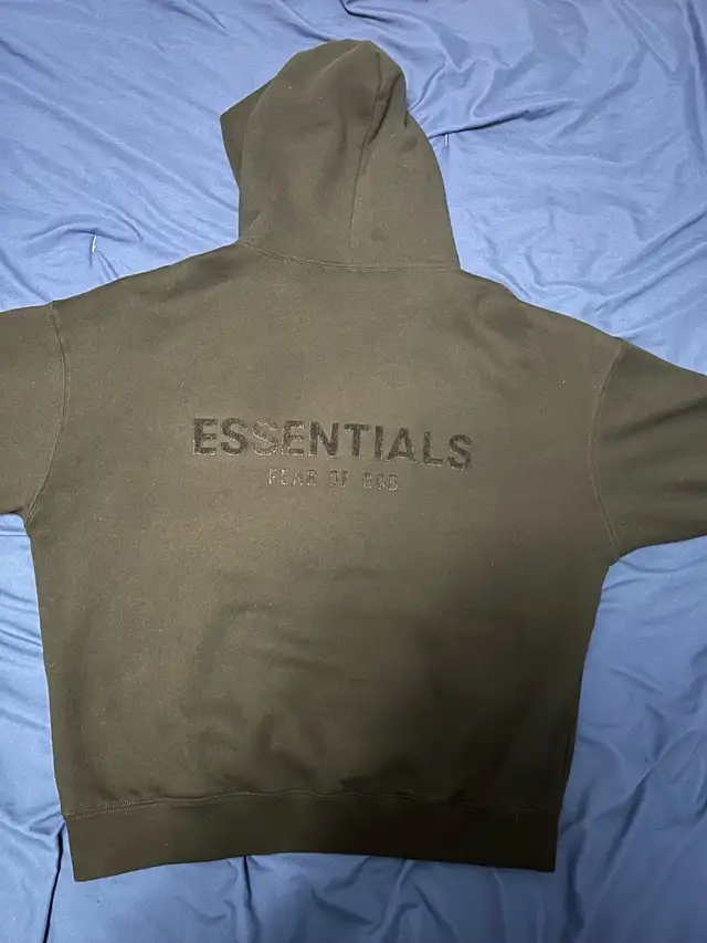 Essentials Tracksuits (check description) in Men's in Oshawa / Durham Region - Image 5