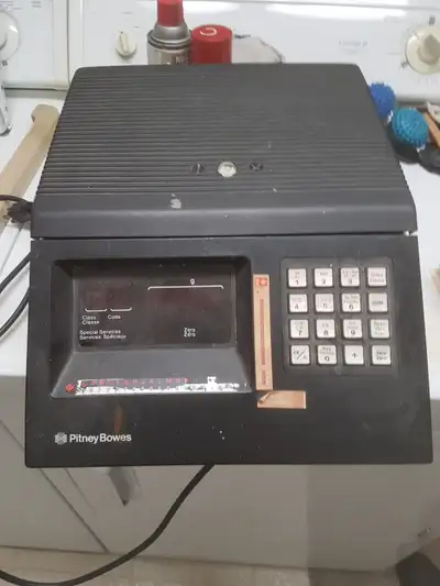PITNEY BOWES ELECTONIC SCALE, View more