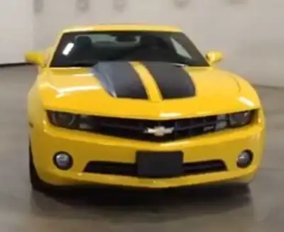 198000 tres propre Moteur défectueux Elle es fonctionnel La swicht de clé de démarrage a un problème...