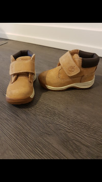 Timberland toddler boots size 5