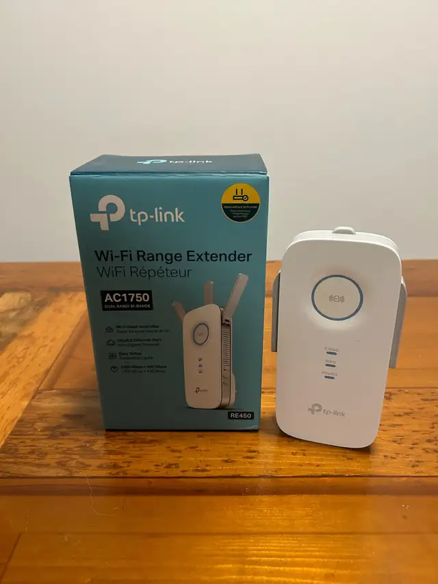 TP-Link AC1750 WiFi Extender (RE450) in Networking in City of Toronto - Image 2