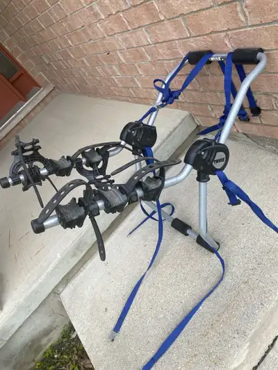 Thule 3-bike trunk rack, View more
