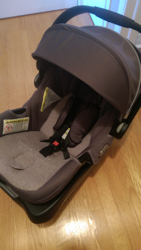 Safety 1st Onboard Air 35 Infant Car Seat in Strollers, Carriers & Car Seats in Ottawa
