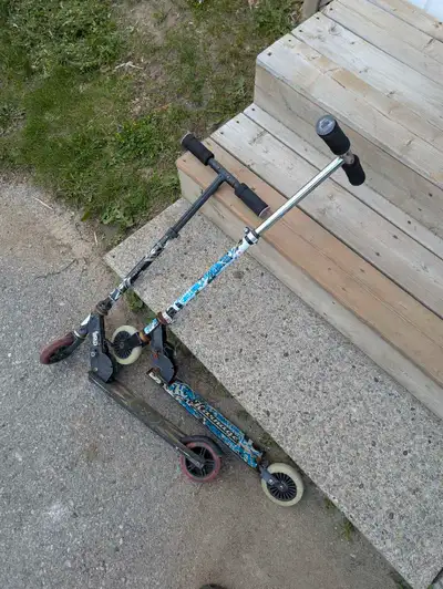 2 scooters. They both work but have been left in the rain. Free