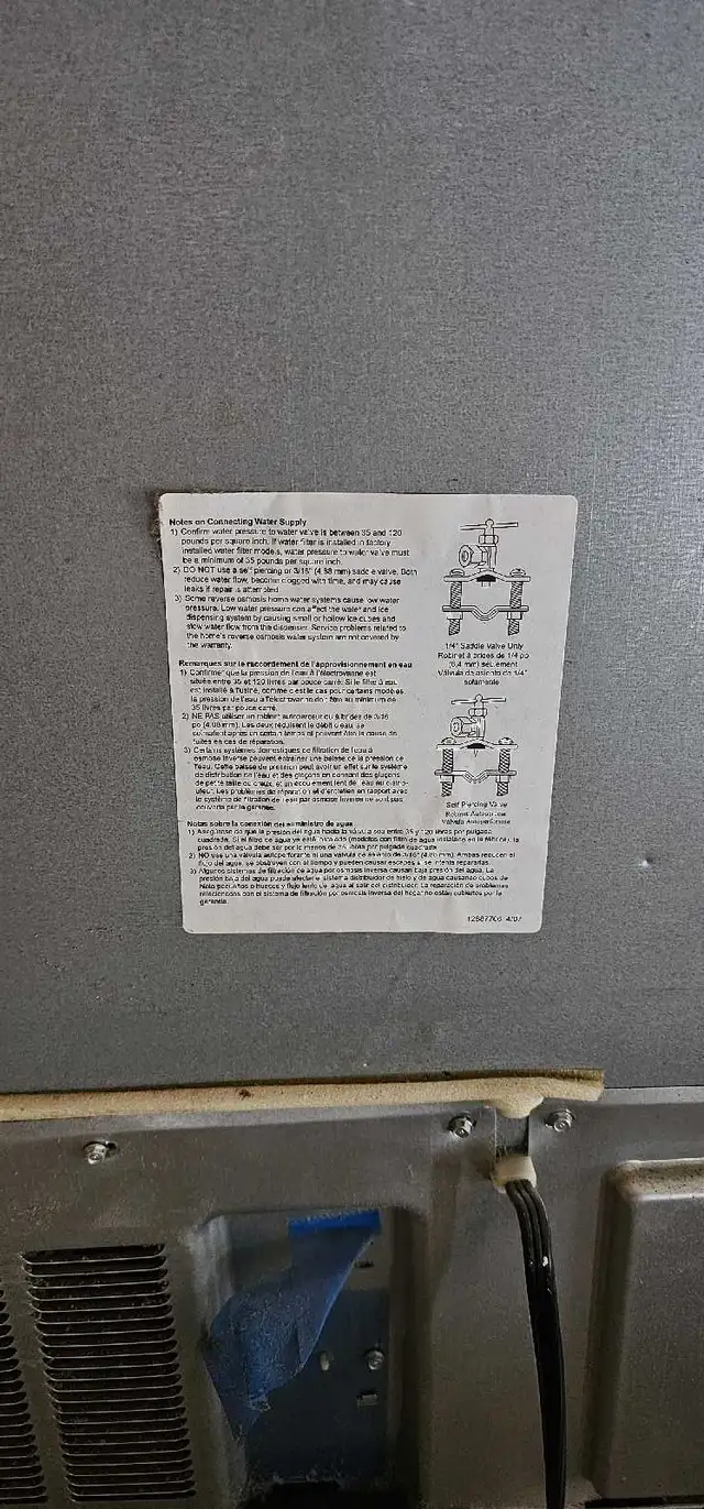 Refrigerator  in Refrigerators in Portage la Prairie - Image 4